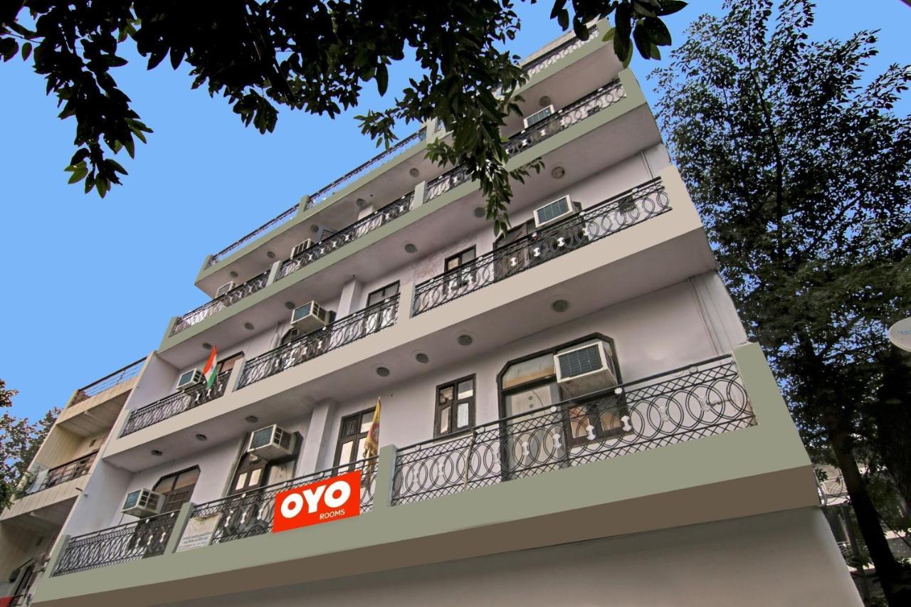 Flagship Hotel Decent Stay Near Pvr Vikaspuri Delhi New Delhi Ngoại thất bức ảnh