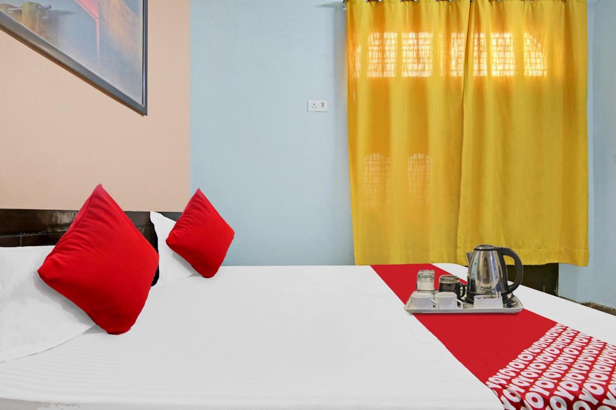Flagship Hotel Decent Stay Near Pvr Vikaspuri Delhi New Delhi Ngoại thất bức ảnh